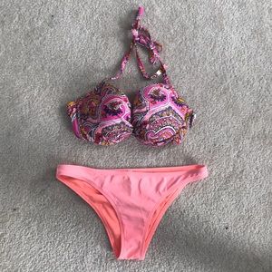 Bathing suit set